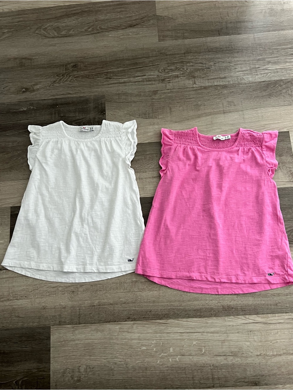Vineyard Vines Girls' Ruffle Sleeve shirt White & Pink